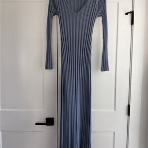 Chic Long Sleeve Ribbed Dress in Blue